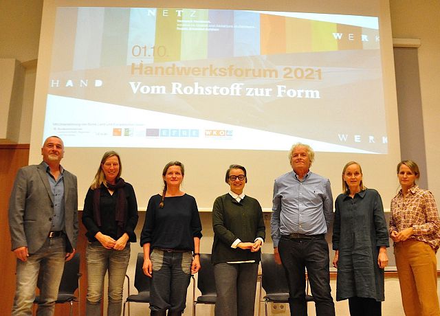 5. Handwerksforum: Vom Rohstoff zur Form